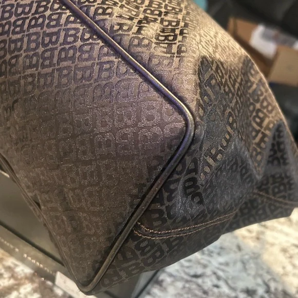 Bally EUC Tote with Gold Buckle - Picture 8 of 12